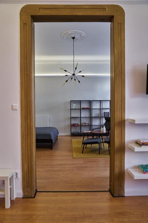 Nanirol Apartment At Gellert Bath Budapest Exterior foto