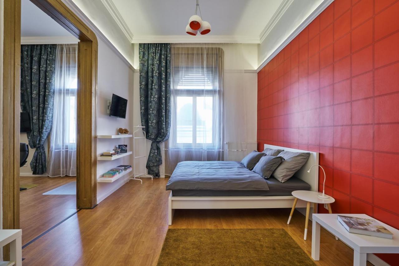 Nanirol Apartment At Gellert Bath Budapest Exterior foto